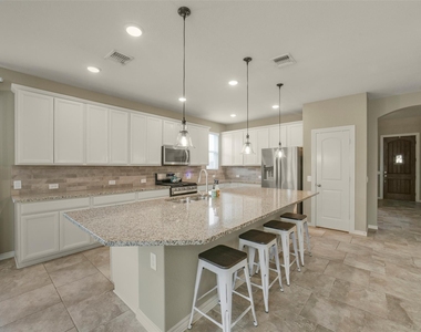 9651 Thimbleweed Drive - Photo Thumbnail 16