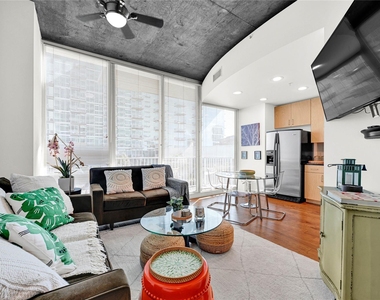 5925 Almeda Road - Photo Thumbnail 20