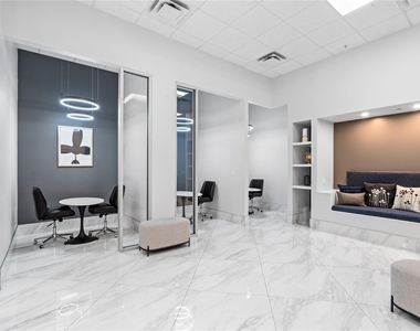 5925 Almeda Road - Photo Thumbnail 27