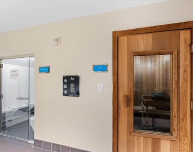 5925 Almeda Road - Photo Thumbnail 9