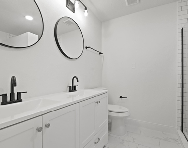 14527 Duncannon Drive - Photo Thumbnail 11