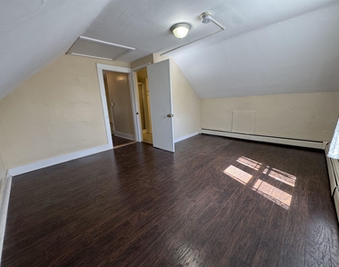 154 Washington - Photo Thumbnail 11