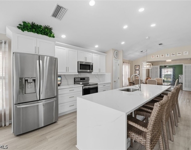 10020 Horse Creek Road - Photo Thumbnail 9