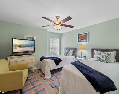 10020 Horse Creek Road - Photo Thumbnail 21