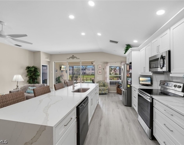 10020 Horse Creek Road - Photo Thumbnail 12