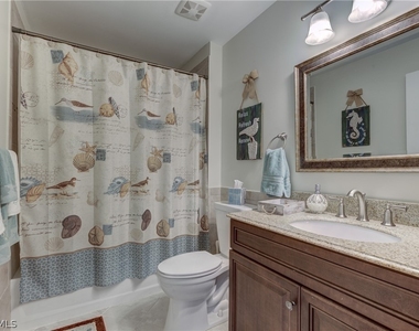 760 Augusta Boulevard - Photo Thumbnail 9