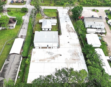 22316 E Martin Drive - Photo Thumbnail 11