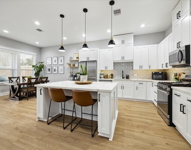 6496 Tc Jester Boulevard - Photo Thumbnail 2
