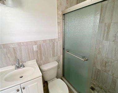 4819 Marine Drive - Photo Thumbnail 10