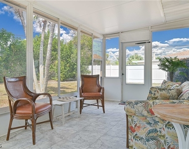 4520 Se 9th Avenue - Photo Thumbnail 4