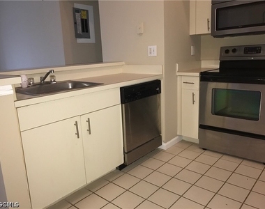 13555 Eagle Ridge Drive - Photo Thumbnail 14