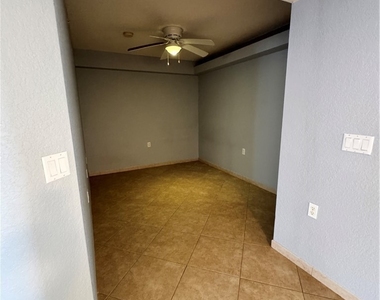 26700 Rosewood Pointe Drive - Photo Thumbnail 4