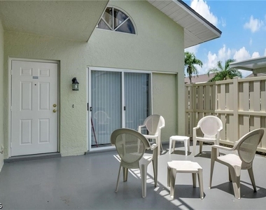 13121 Whitehaven Lane - Photo Thumbnail 1