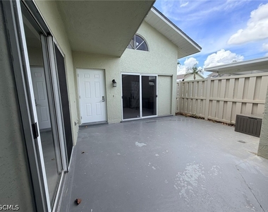 13121 Whitehaven Lane - Photo Thumbnail 19