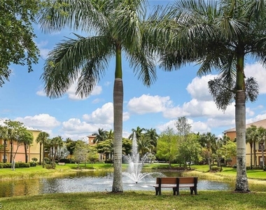 15655 Ocean Walk Circle - Photo Thumbnail 4