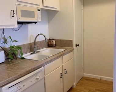 6410 Del Monte Drive - Photo Thumbnail 7