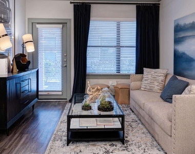 2539 Spring Cypress Road - Photo Thumbnail 10