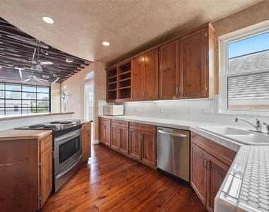1514 Stanford Street - Photo Thumbnail 15