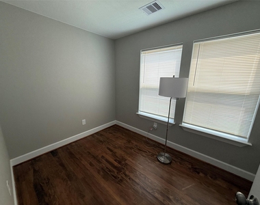 1146 Majestic Street - Photo Thumbnail 15