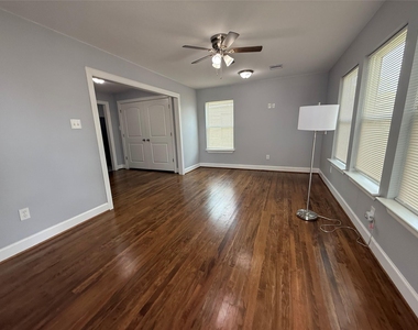1146 Majestic Street - Photo Thumbnail 5