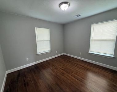 1146 Majestic Street - Photo Thumbnail 12