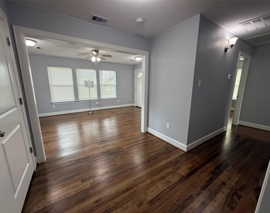 1146 Majestic Street - Photo Thumbnail 9