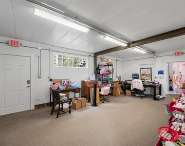 1801 Avenue L - Photo Thumbnail 17