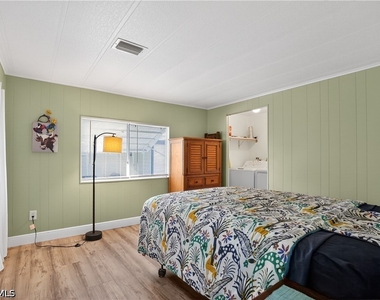 125 Kim Drive - Photo Thumbnail 12