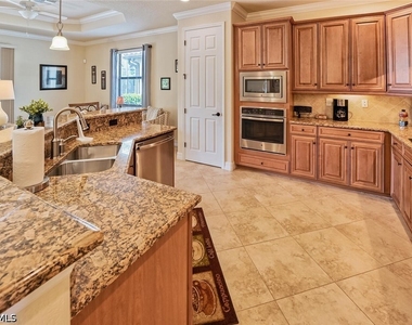 9415 Piacere Way - Photo Thumbnail 9