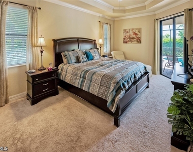 9415 Piacere Way - Photo Thumbnail 11
