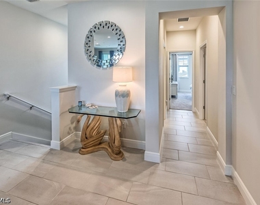 6954 Avalon Circle - Photo Thumbnail 11