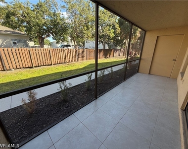 5307 Summerlin Road - Photo Thumbnail 16
