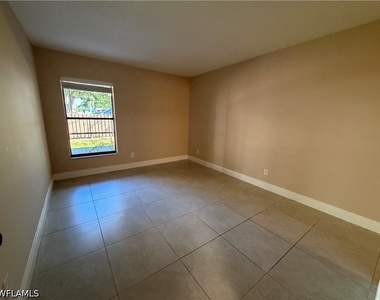 5307 Summerlin Road - Photo Thumbnail 7