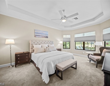 9361 Terresina Drive - Photo Thumbnail 13