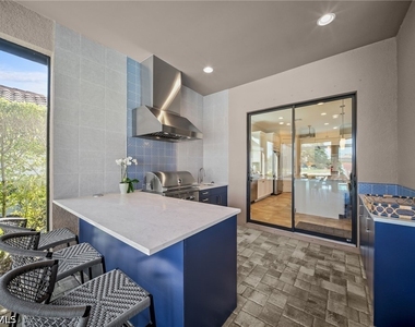 9361 Terresina Drive - Photo Thumbnail 27