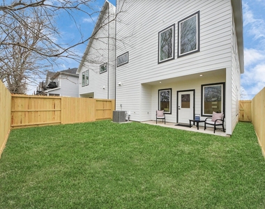 9026 Scott Street - Photo Thumbnail 28
