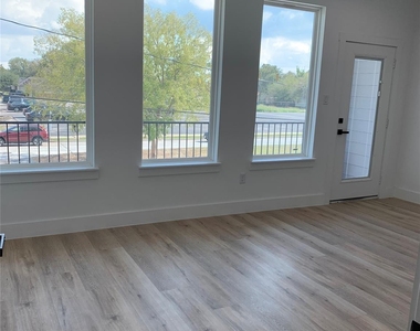 9026 Scott Street - Photo Thumbnail 10