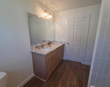 803 Coleman Street - Photo Thumbnail 21