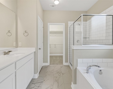134 Solana Point Drive - Photo Thumbnail 5