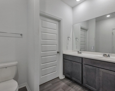 16751 Rover Lane - Photo Thumbnail 12