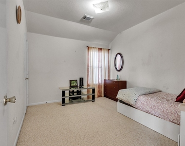5514 Gatesprings Lane Lane - Photo Thumbnail 40