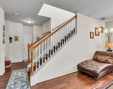 5514 Gatesprings Lane Lane - Photo Thumbnail 18
