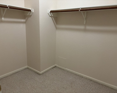 5514 Gatesprings Lane Lane - Photo Thumbnail 34