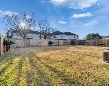5514 Gatesprings Lane Lane - Photo Thumbnail 42