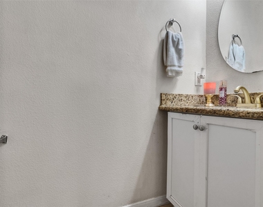 5514 Gatesprings Lane Lane - Photo Thumbnail 19