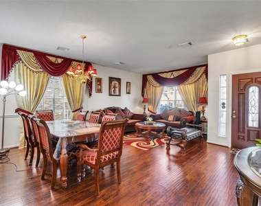 5514 Gatesprings Lane Lane - Photo Thumbnail 7