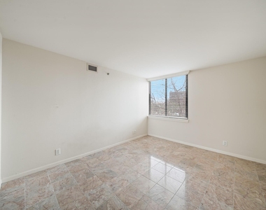 3525 Sage Road - Photo Thumbnail 3