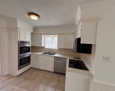 20610 Shillington Ct Court - Photo Thumbnail 2