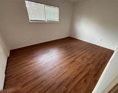 20610 Shillington Ct Court - Photo Thumbnail 10