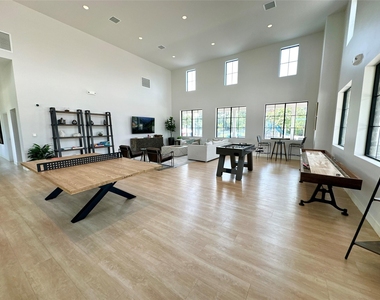12164 Ridge Top Drive - Photo Thumbnail 19
